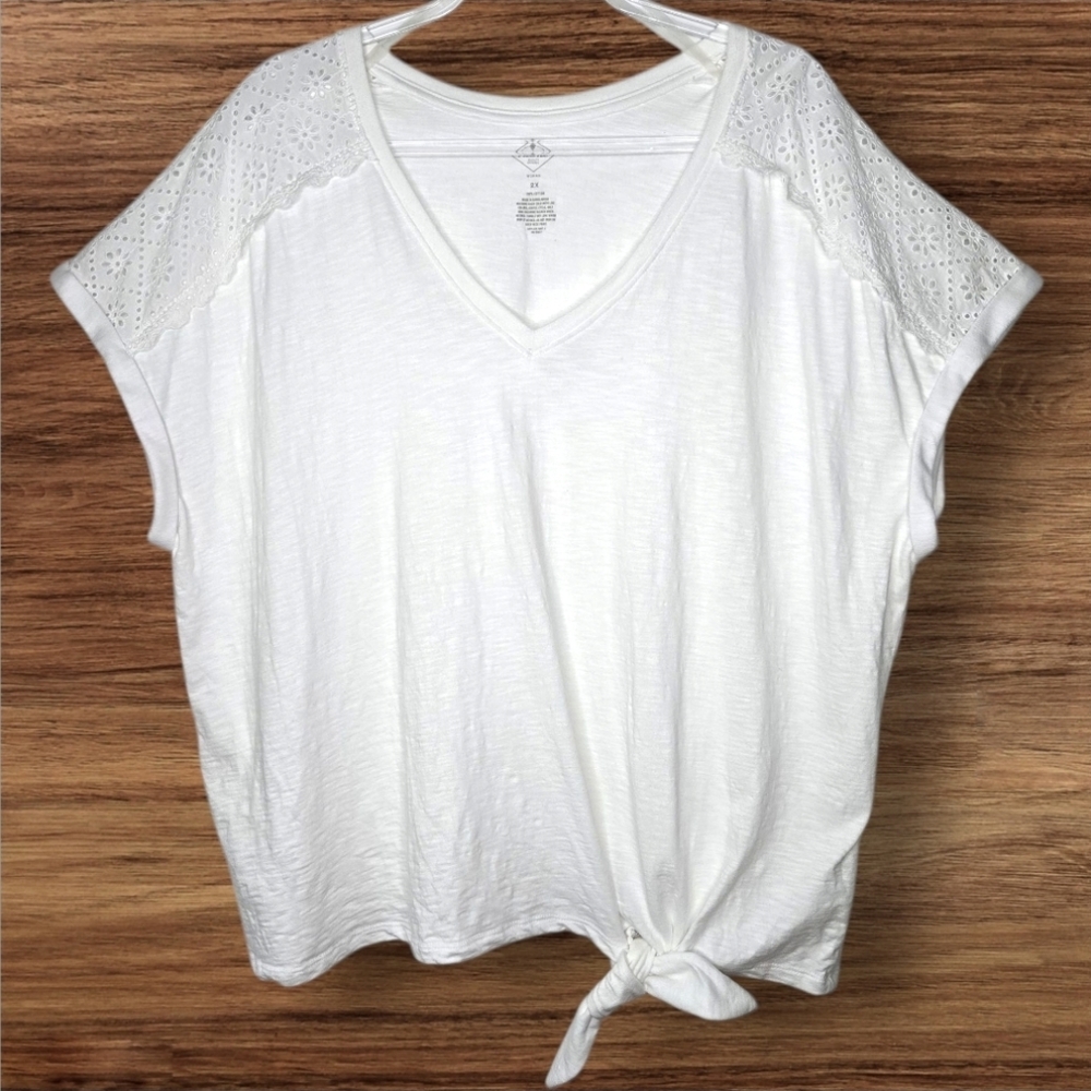 St John's Bay White Coastal Blouse Size 2X Tie Waist Eyelets Short Sleeve Boho